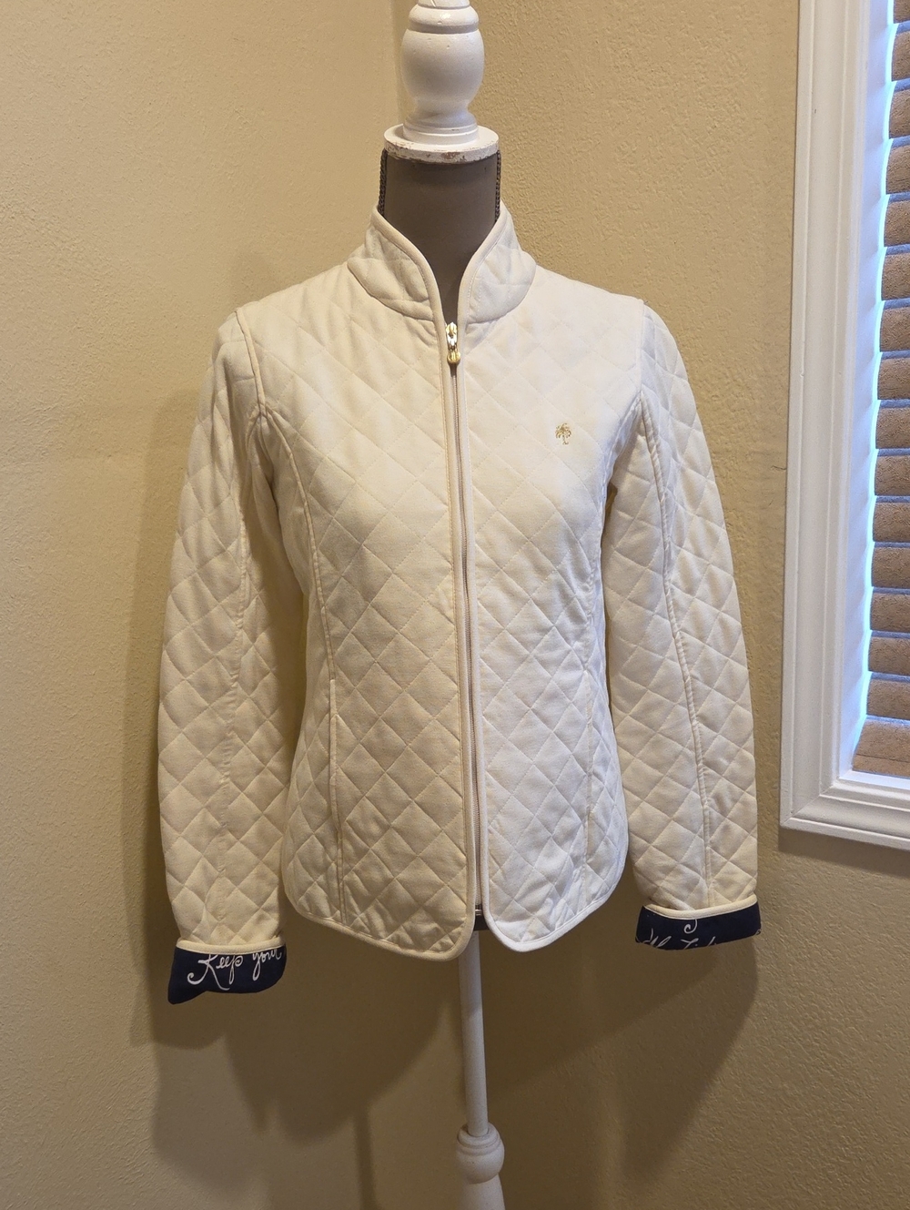 Lilly Pulitzer Women’s Quilted Cream Jacket — Classic Lightweight Coat